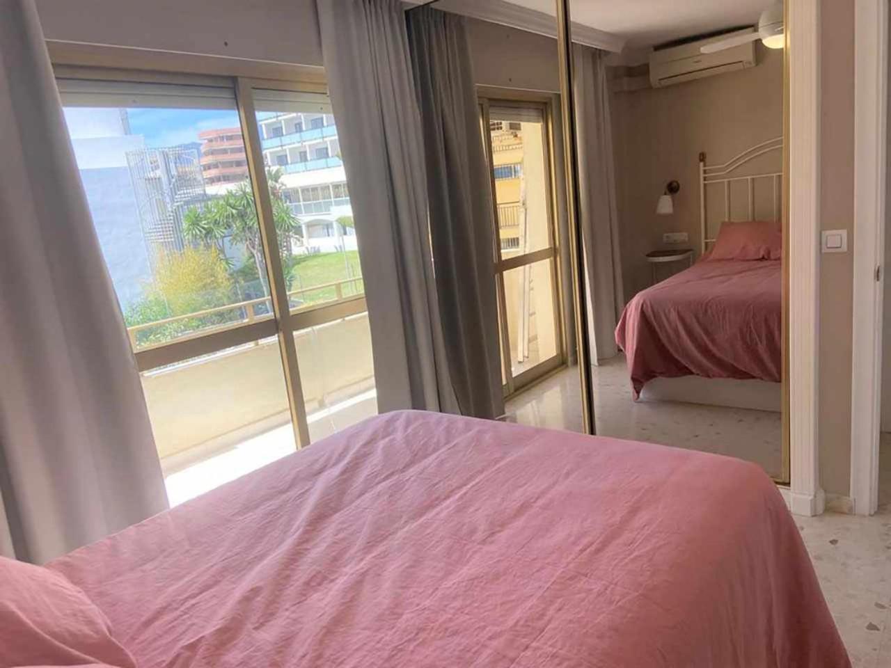 Mar En Calma Benalmadena Lägenhet Exteriör bild